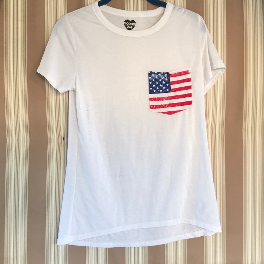 Modern Lux women’s white short sleeve T-shirt